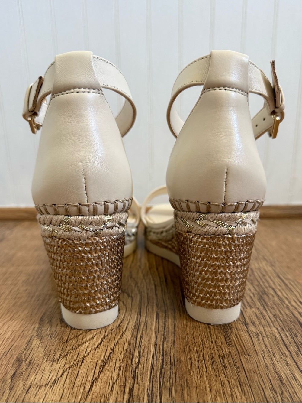 Brand New Vince Camuto Cream Ankle-Strap Espadrille Wedges - Picture 4 of 9